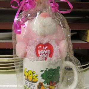 40's BIRTHDAY Mug with Stuffed Bunny (DK694)